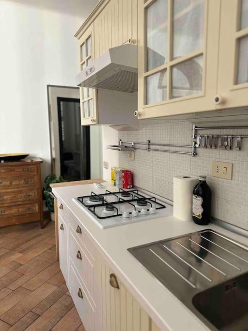 Xenia Apartments - Charming Garden Suite In Porta Venezia Milano Dış mekan fotoğraf